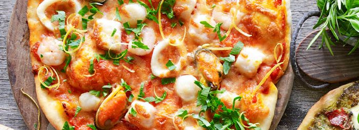Cách làm bánh pizza hải sản tại nhà - Blog chia sẻ kiến thức ...