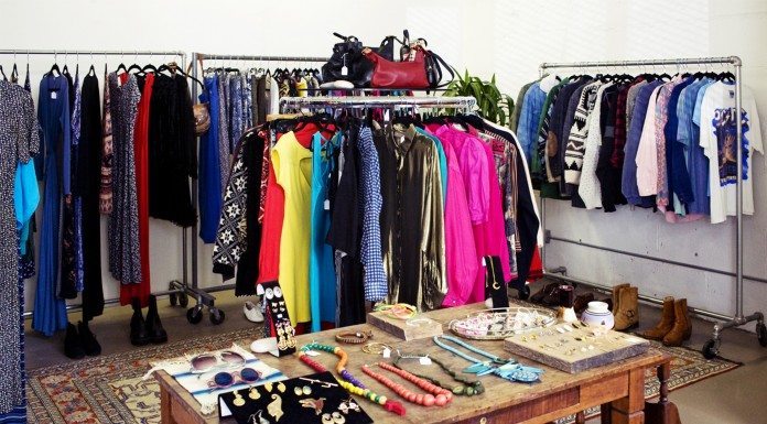 Ý tưởng kinh doanh quần áo - Mở shop bán quần áo online để khởi nghiệp