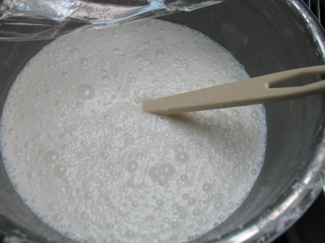 Cách làm bánh bò xốp nước cốt dừa hấp