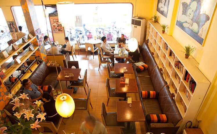 Chia sẻ kinh nghiệm kinh doanh quán cafe cho người mới