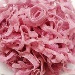 Cách làm mứt dừa màu hồng cho ngày Tết